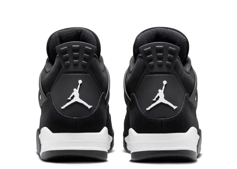 Jordan 4 Retro “White Thunder”