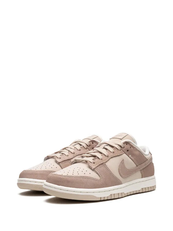 Nike Dunk Low "Sanddrift"