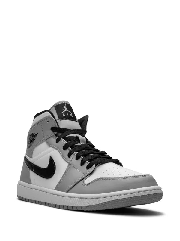Nike Air Jordan 1 Mid “Light Smoke Grey”