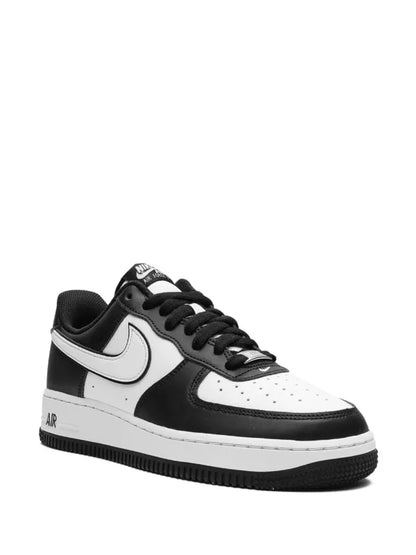 Nike Air Force 1 ’07 “Panda”