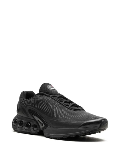 Nike Air Max Dn “Black”